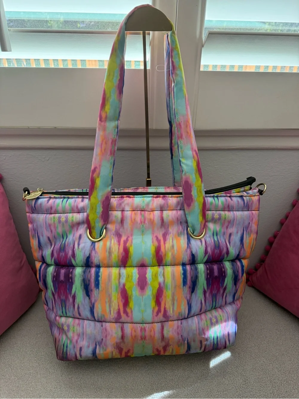 🎀 Luv Betsey by Betsey Johnson Watercolor Quilted Puffer Tote 🎀 NWOT